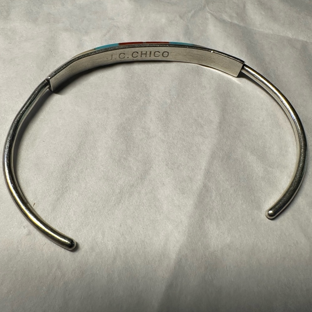 Vintage handmade Native American Zuni inlaid turquoise silver cuff bracelet - Picture 4 of 12